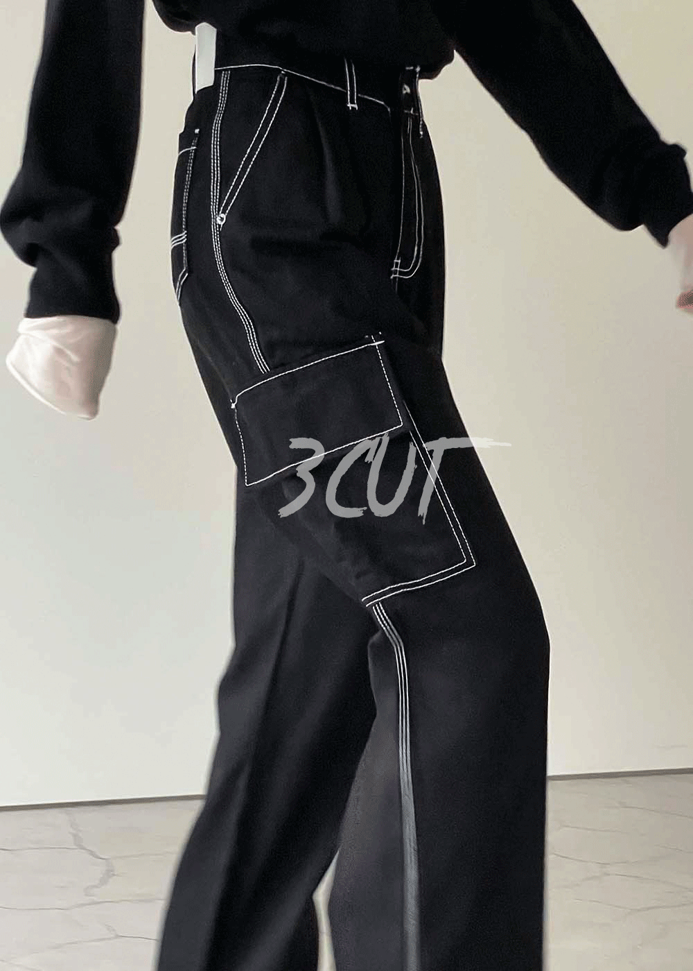/MADE/ Contrast stitch cargo pants