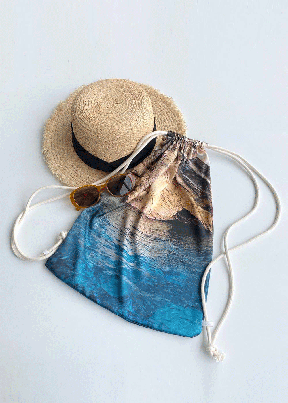 Beach string bag