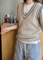 Lumpy knit vest